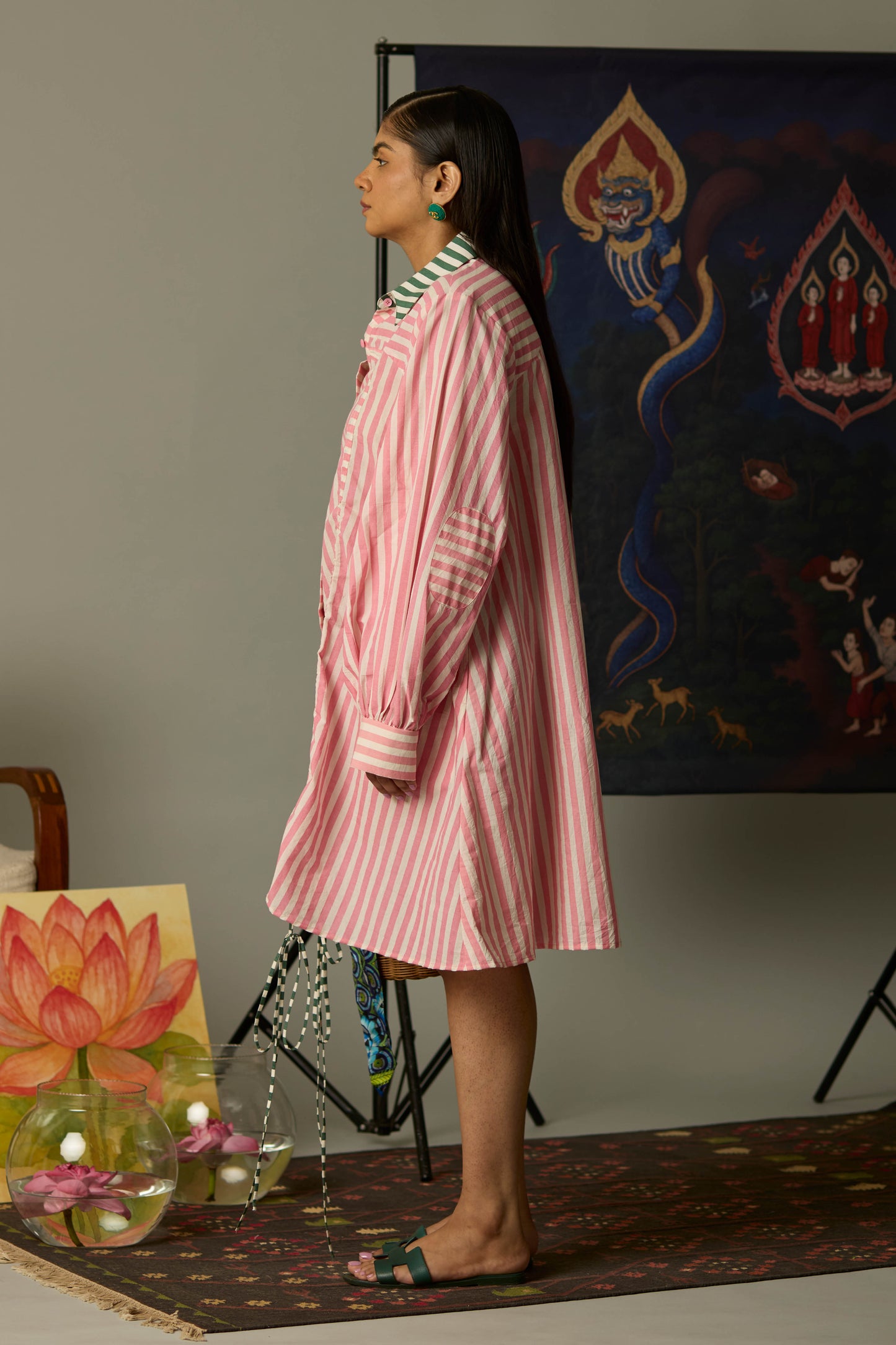 TRIP THE STATUS DRESS IN STRIPES