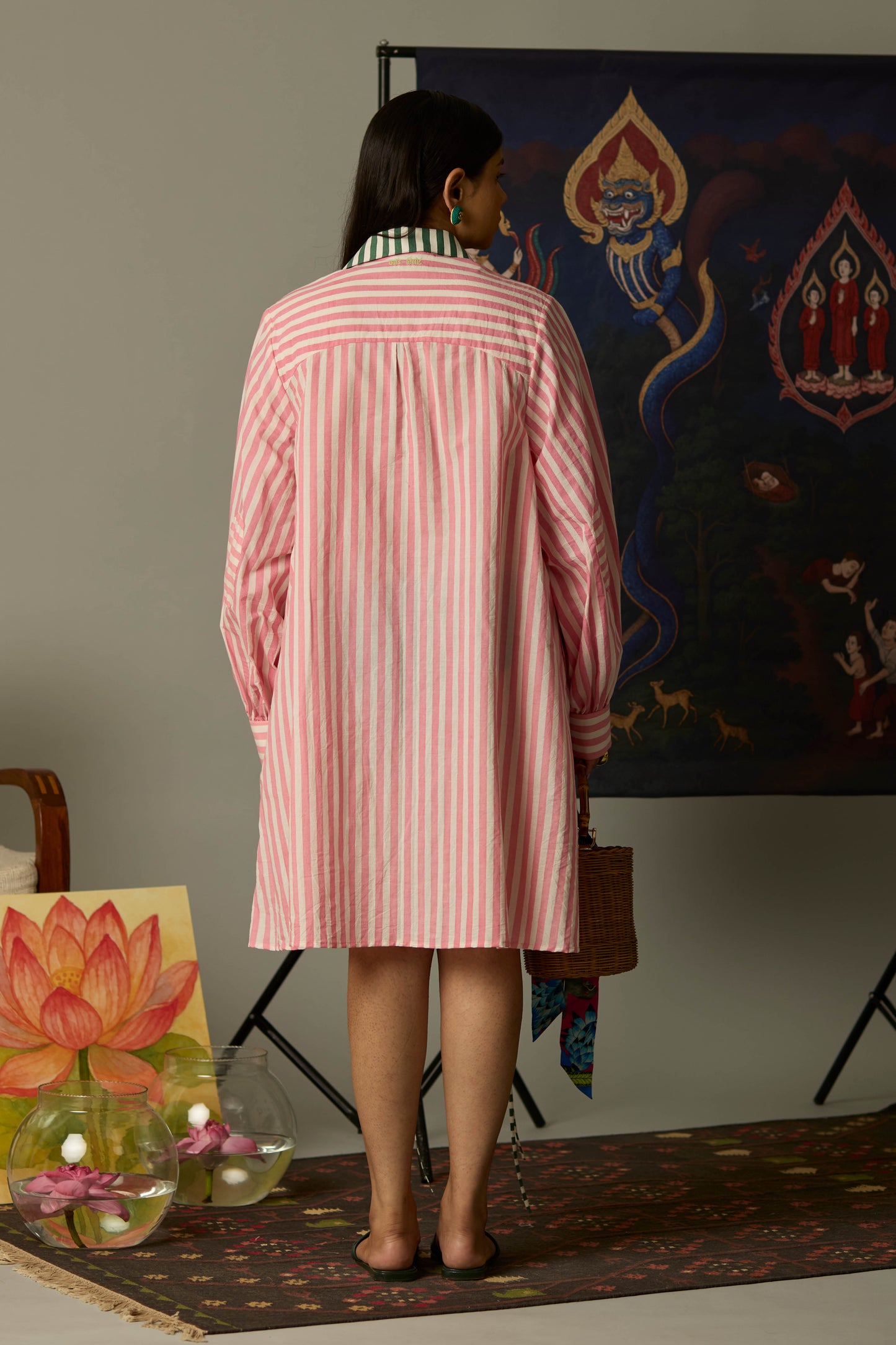 TRIP THE STATUS DRESS IN STRIPES