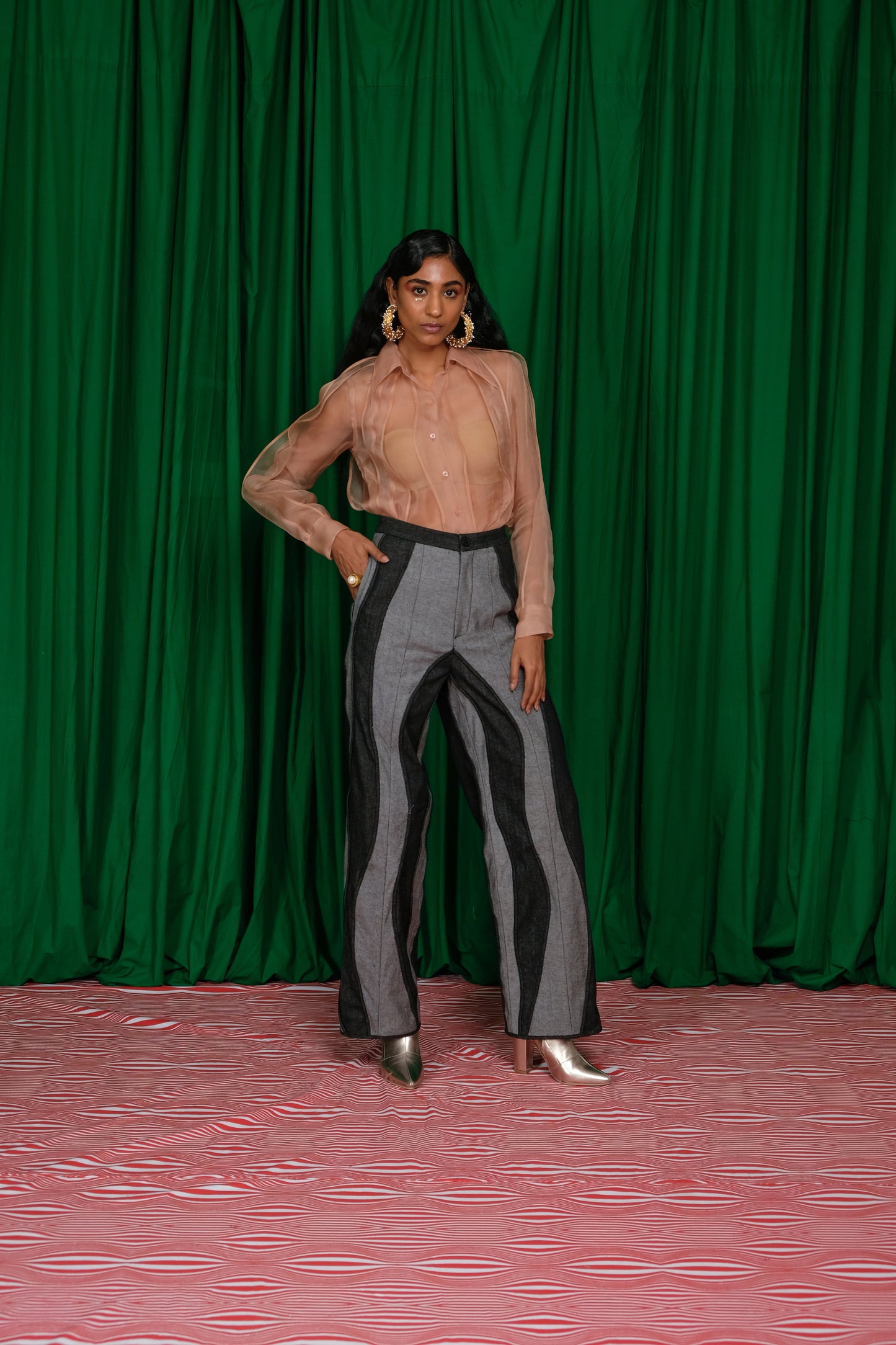 BONES JEANS IN CHARCOAL