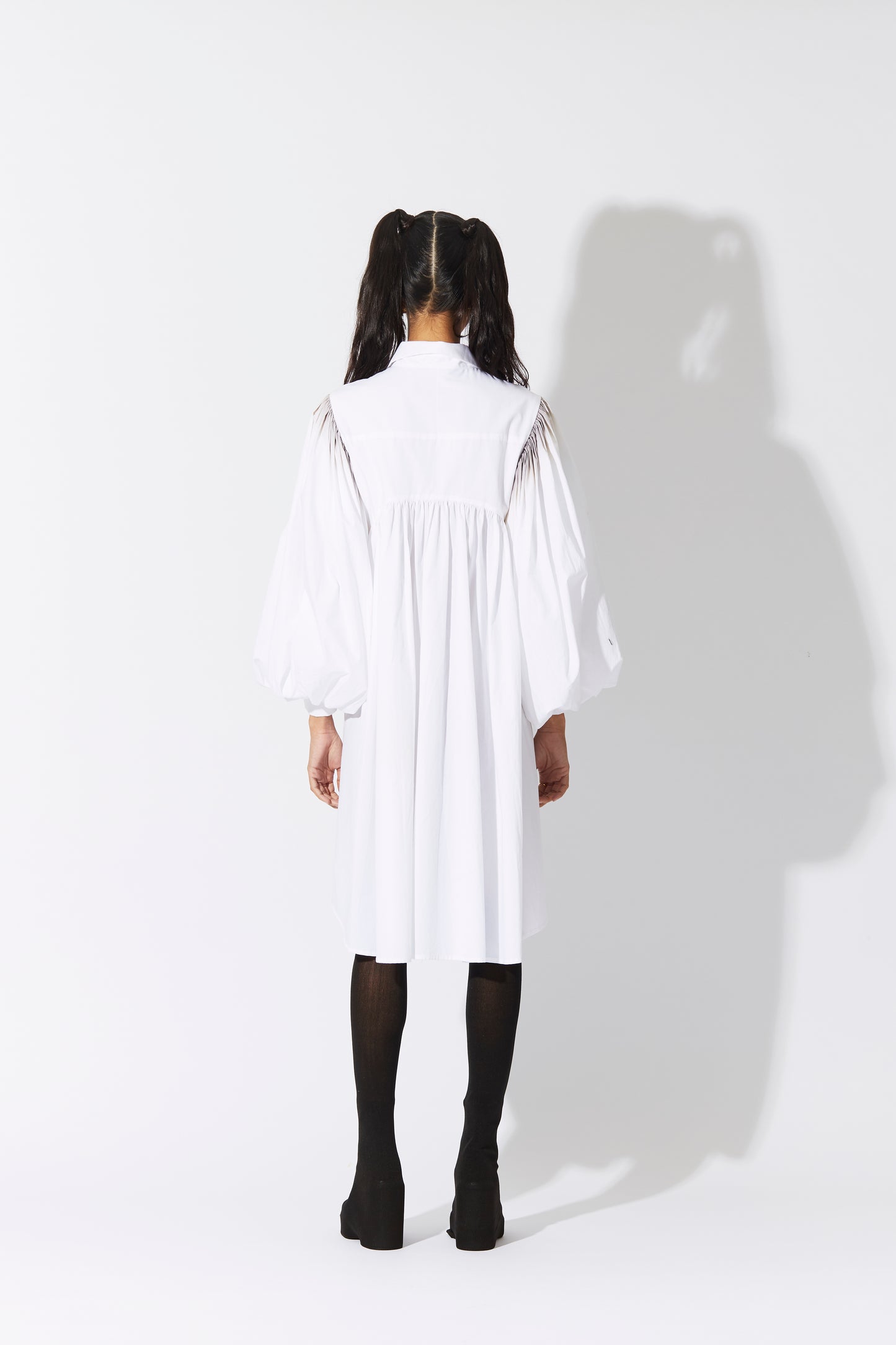 GIRL WITH RUFF DRESS
