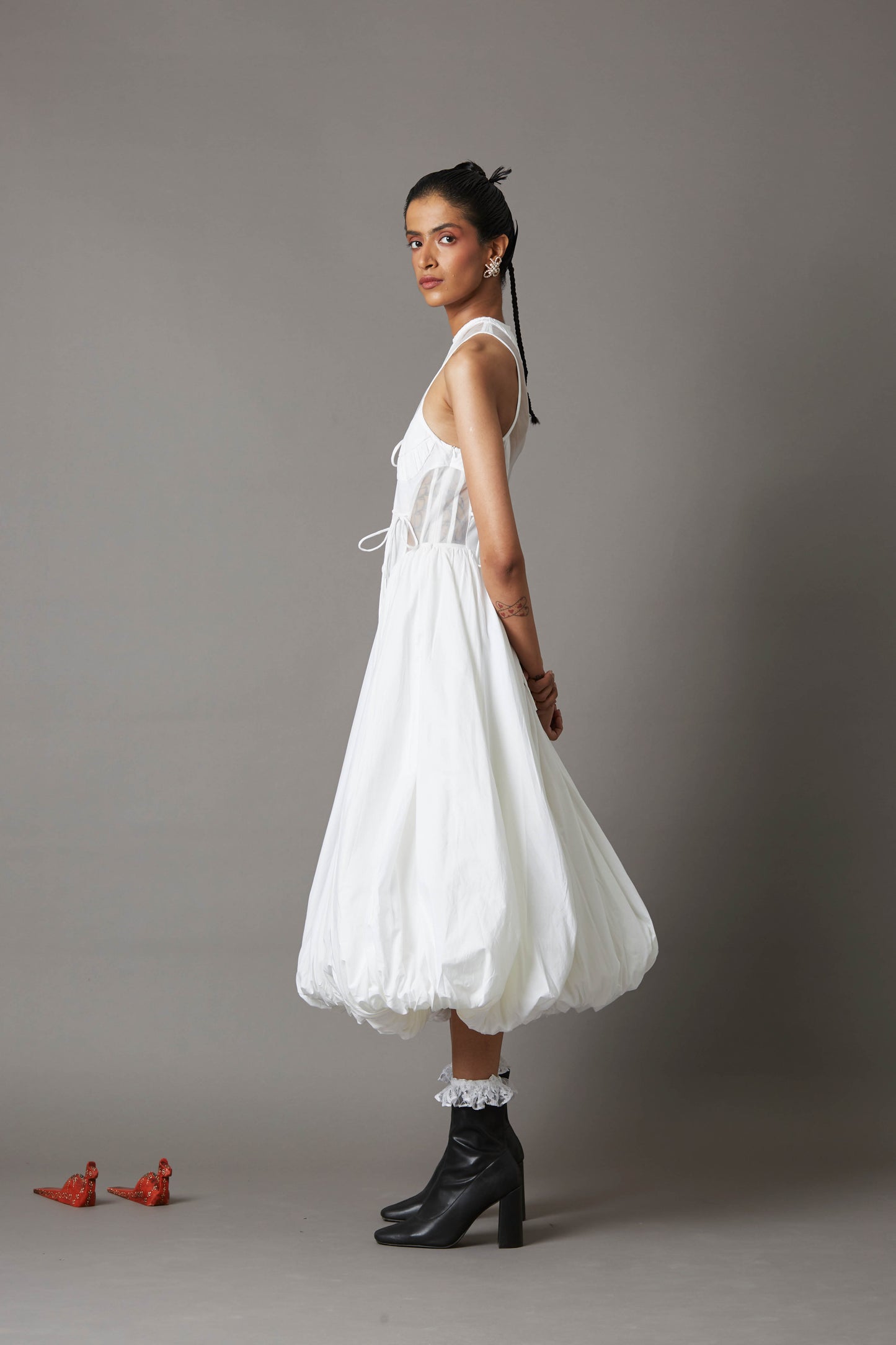 BILLOW DRESS IN WHITE