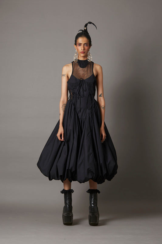 BILLOW DRESS IN BLACK