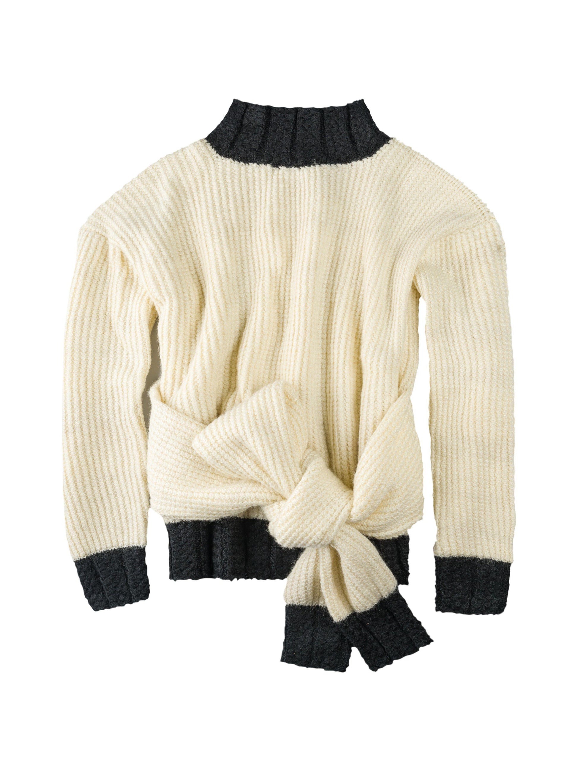 FOUR SLEEVE SWEATER CREAM - QUOD